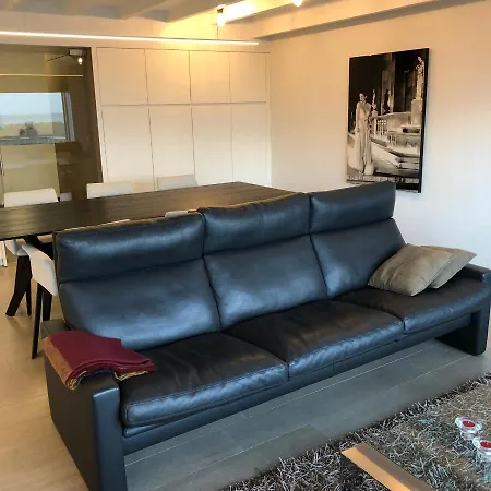 Klaproos - Modern Op Zeedijk Nieuwpoort